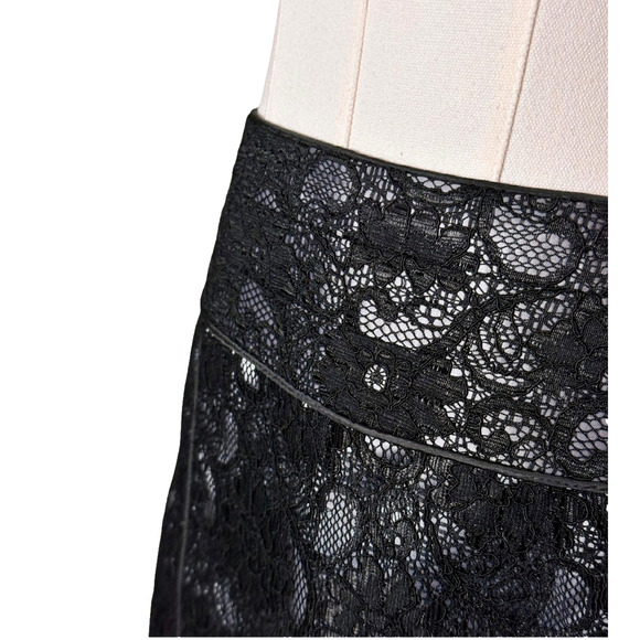 Relativity Black Lace Overlay Gray Satin Pencil Skirt Lined Back Zip Size 14 - Picture 2 of 7